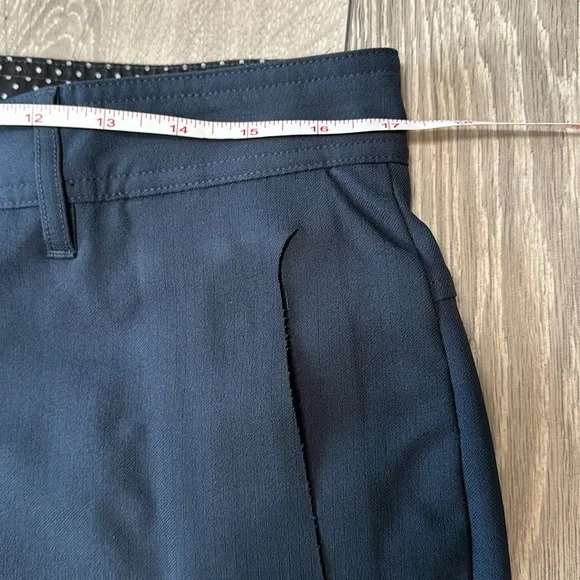 Lululemon Golf Trouser - Picture 8 of 11
